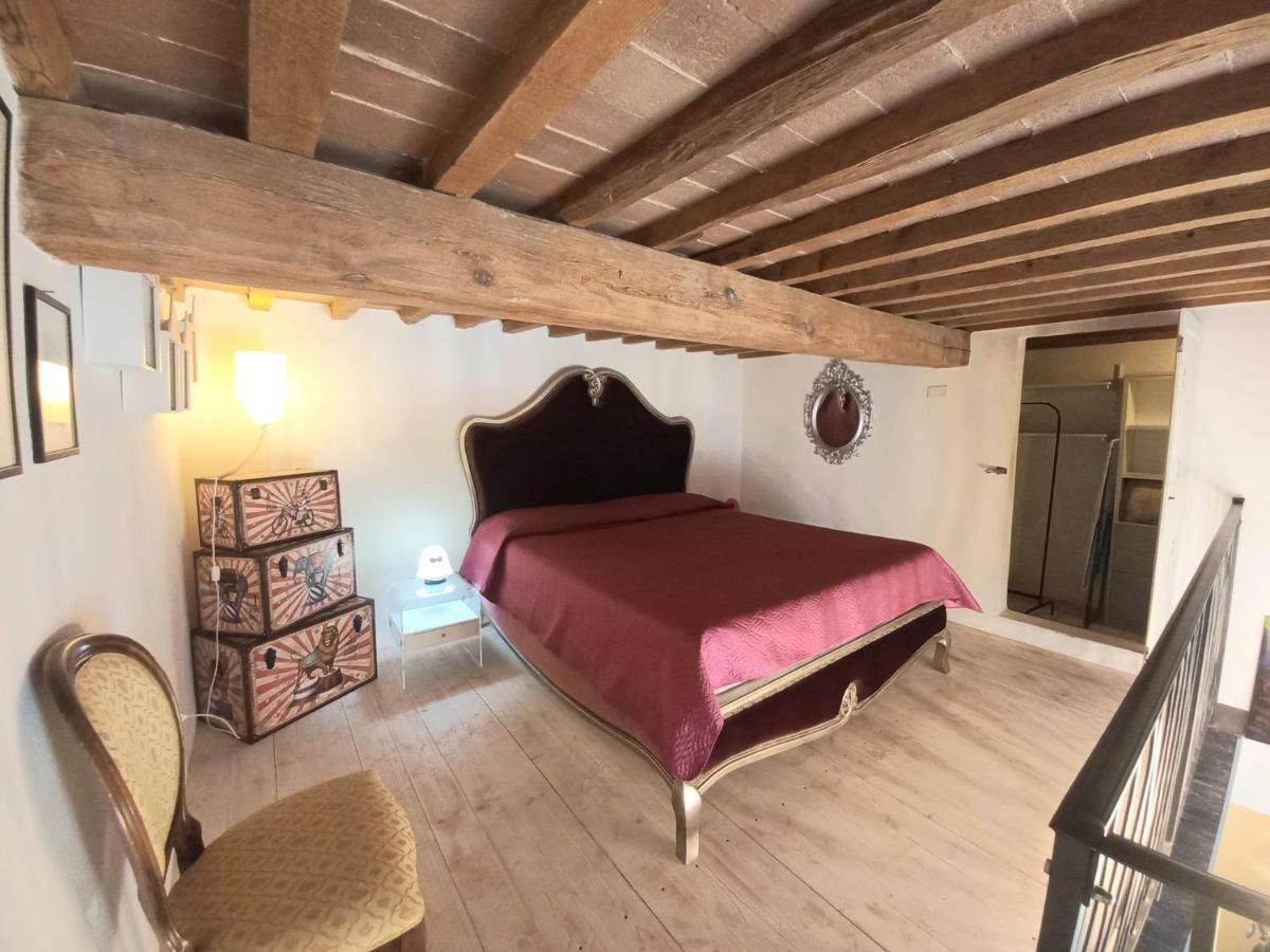 L'Ora Delle Streghe B&B Centralissimo Livorno Exterior foto